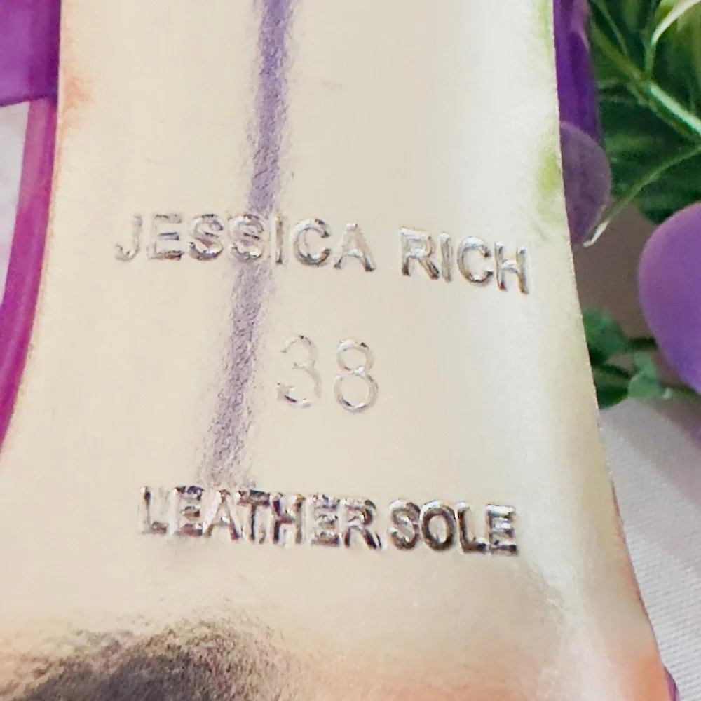 JESSICA RICH ~ Vibrant Translucent Purple 3.5” Heels w/Leather Sole size 8